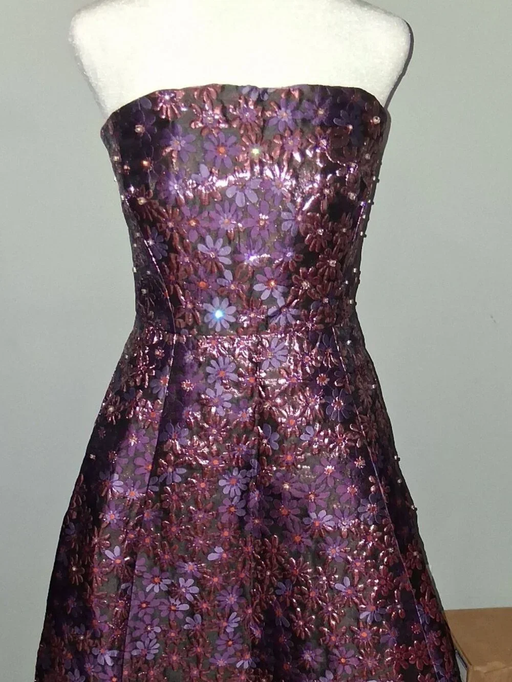 Elegant Strapless Metallic Floral A‑Line Dress